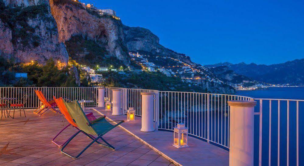 Hotel Le Terrazze (Adults Only) Conca dei Marini Buitenkant foto